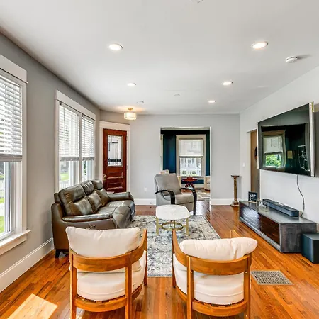 Pet-Friendly Lancaster Home 13 Mi To Dtwn Buffalo